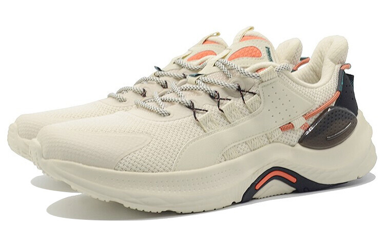 Кроссовки мужские низкие белый/черный 361°
Кроссовки мужские низкие белый/черный 361°