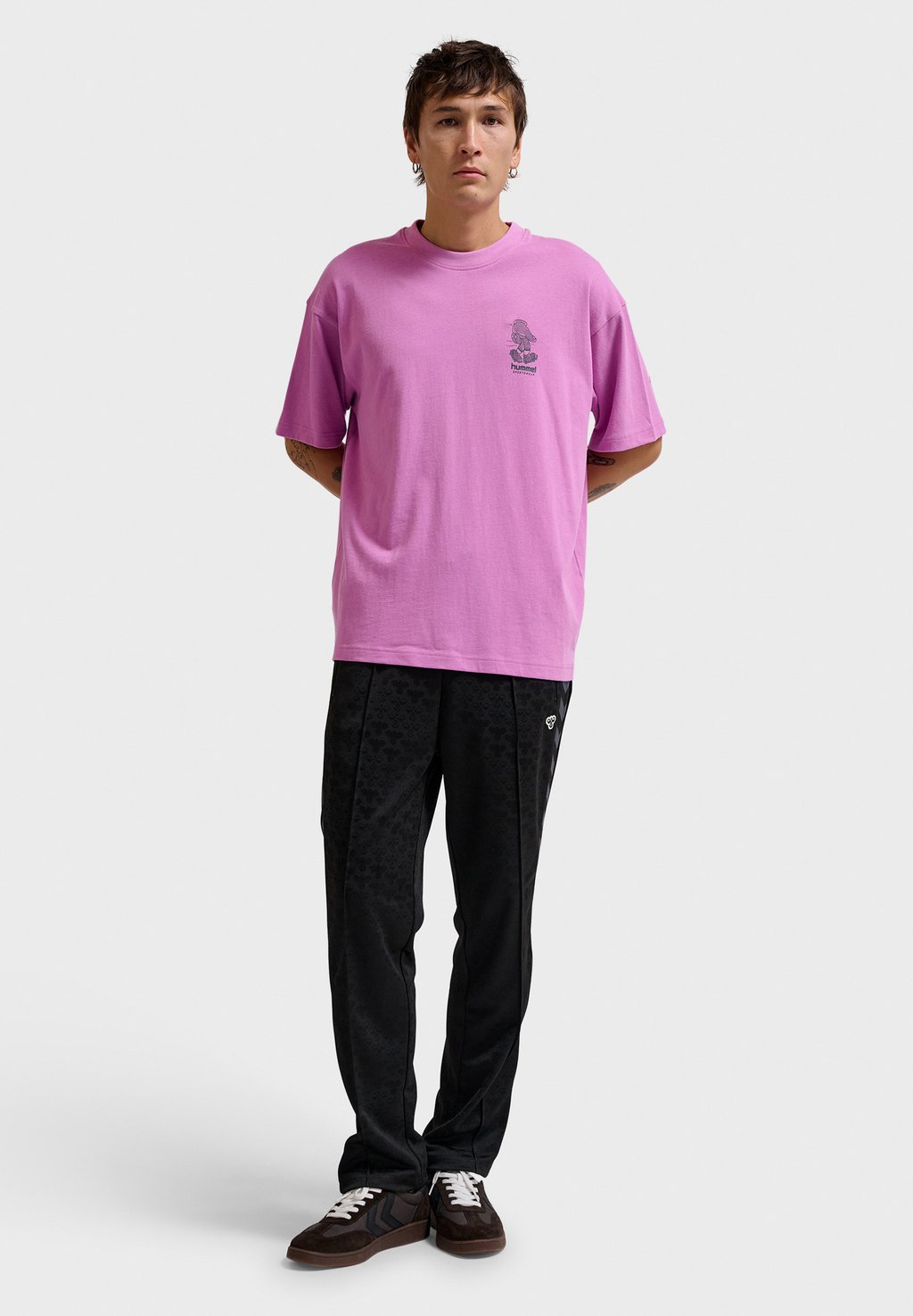 Футболка с принтом LOOSE BEES STADIUM Hummel, розовый
Футболка с принтом LOOSE BEES STADIUM Hummel, розовый