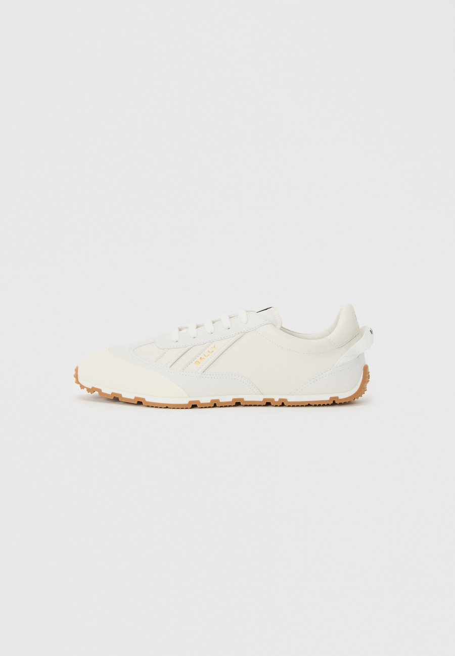 Кроссовки Bally QUARR, White
Кроссовки Bally QUARR, White