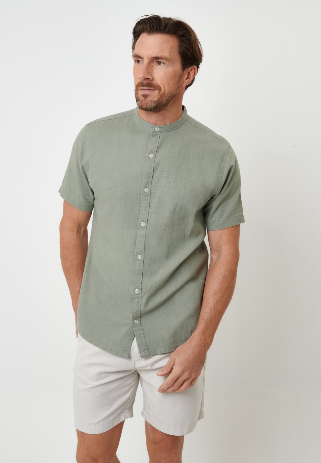 Рубашка CIRCO Threadbare, зеленый
Рубашка CIRCO Threadbare, зеленый