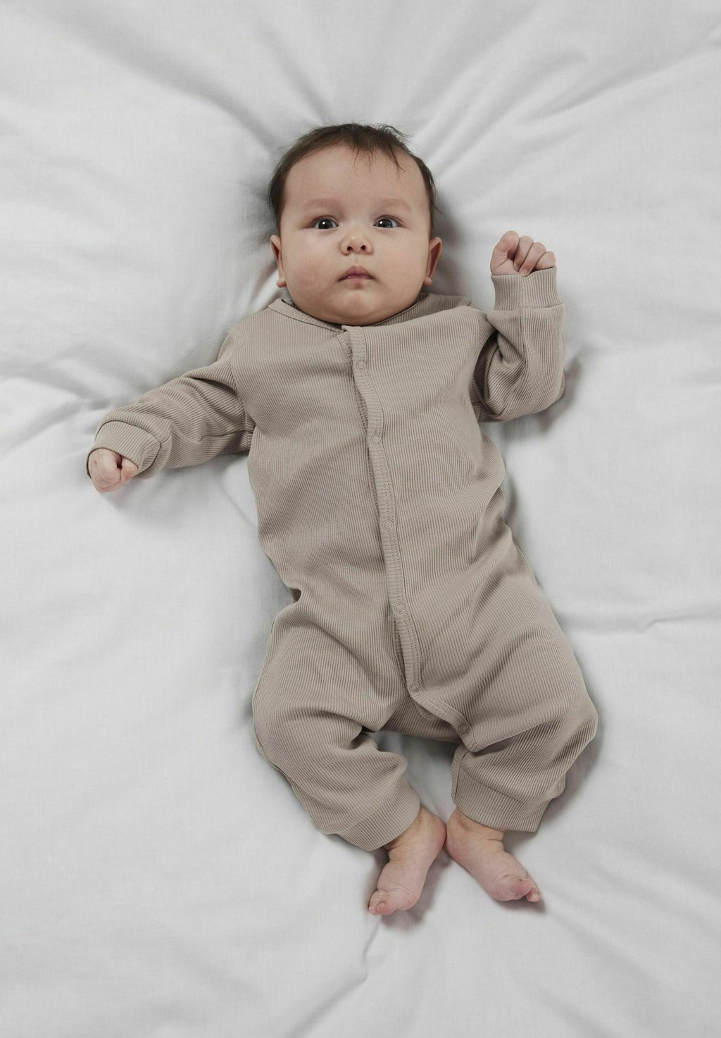 Комбинезон LANGARM TWO SOON, бежевый
Комбинезон LANGARM TWO SOON, бежевый