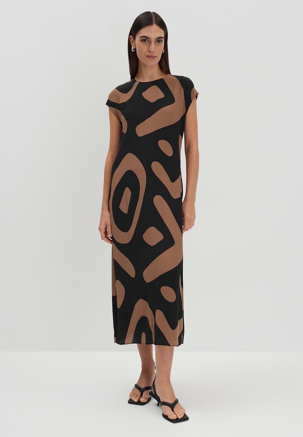 Повседневное платье MAXI CREPE someday., черный
Повседневное платье MAXI CREPE someday., черный