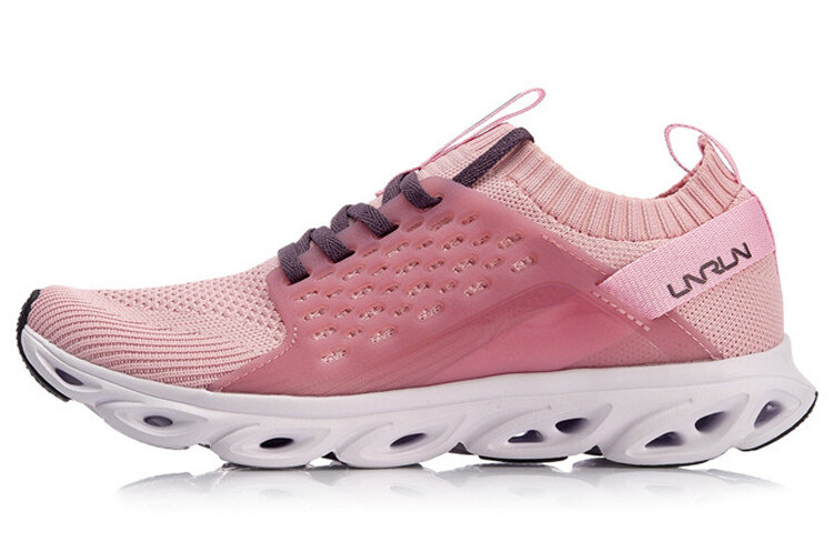 Кроссовки женские Li Ning Arc с низким верхом розового/красного цвета Lining
Кроссовки женские Li Ning Arc с низким верхом розового/красного цвета Lining