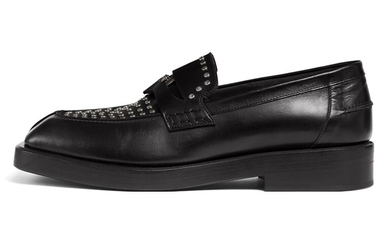 Мокасины с квадратным носком и заклепками Versace
Мокасины с квадратным носком и заклепками Versace