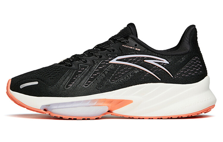 Кроссовки женские Rocket 3.0 с низким верхом
Кроссовки женские Rocket 3.0 с низким верхом