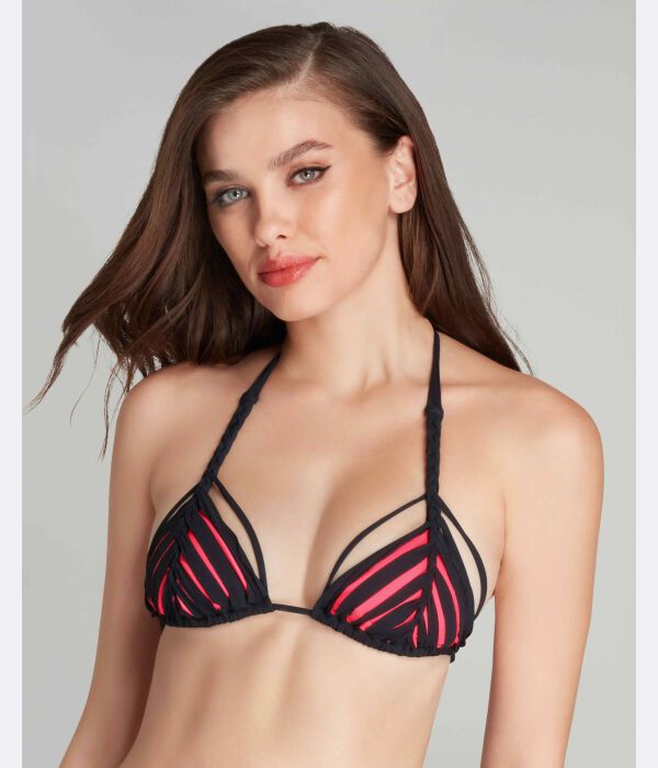 Бикини топ латисия Agent Provocateur, черный
Бикини топ латисия Agent Provocateur, черный