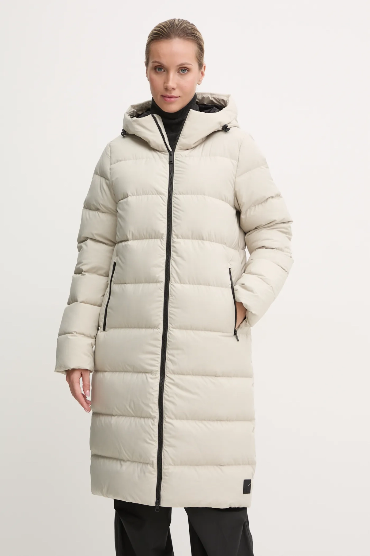 Пуховик Frozen Palace Jack Wolfskin, бежевый
Пуховик Frozen Palace Jack Wolfskin, бежевый