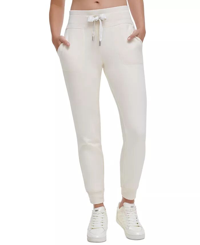 Женские спортивные штаны Jogger из флиса с логотипом и завязками DKNY, коричневый/бежевый
Женские спортивные штаны Jogger из флиса с логотипом и завязками DKNY, коричневый/бежевый