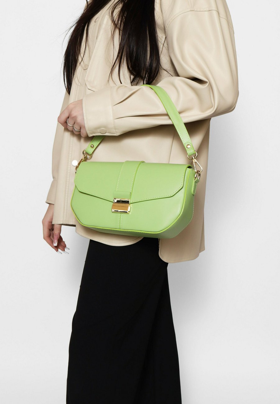 Сумка Roberta Rossi Handbag, Light Green
Сумка Roberta Rossi Handbag, Light Green