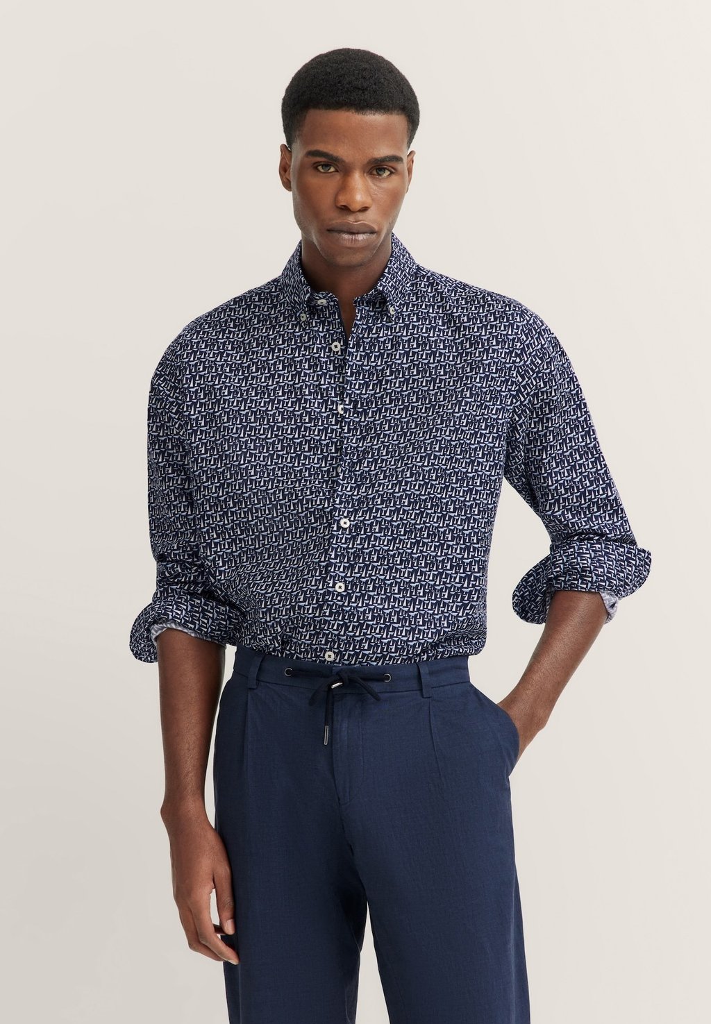 Рубашка bugatti, темно-синий
Рубашка bugatti, темно-синий