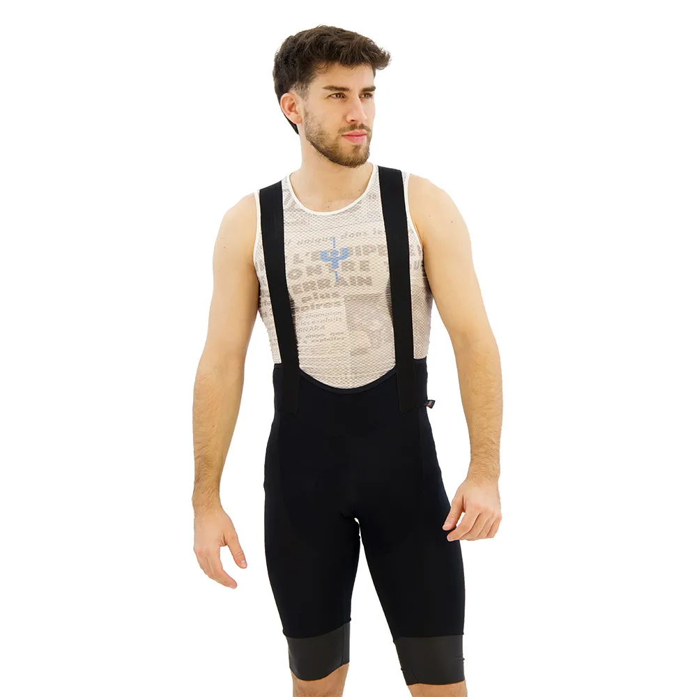 Шорты с нагрудником Santini Adapt Shell, черный
Шорты с нагрудником Santini Adapt Shell, черный