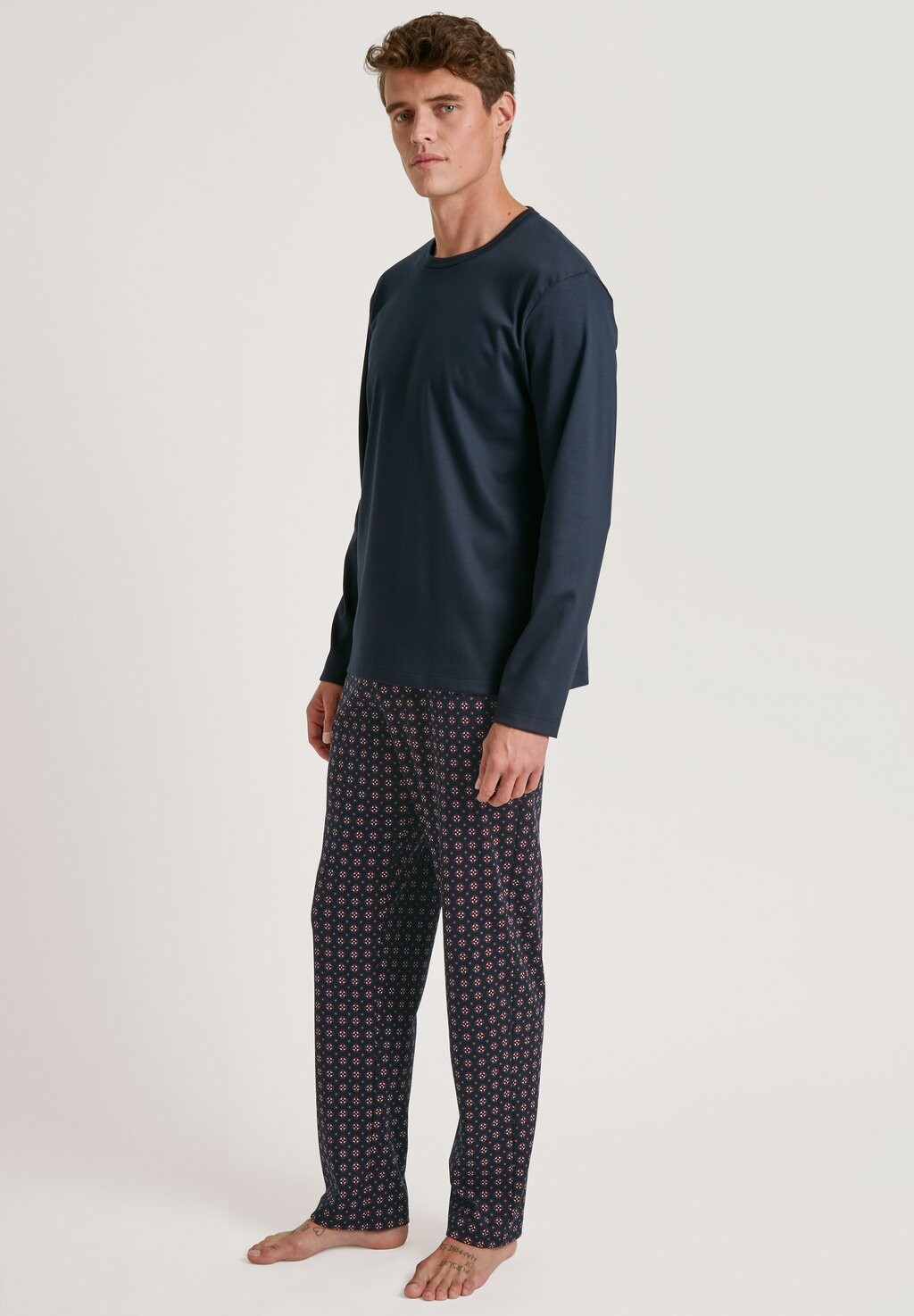 Пижамный комплект SET Calida, темно-синий
Пижамный комплект SET Calida, темно-синий