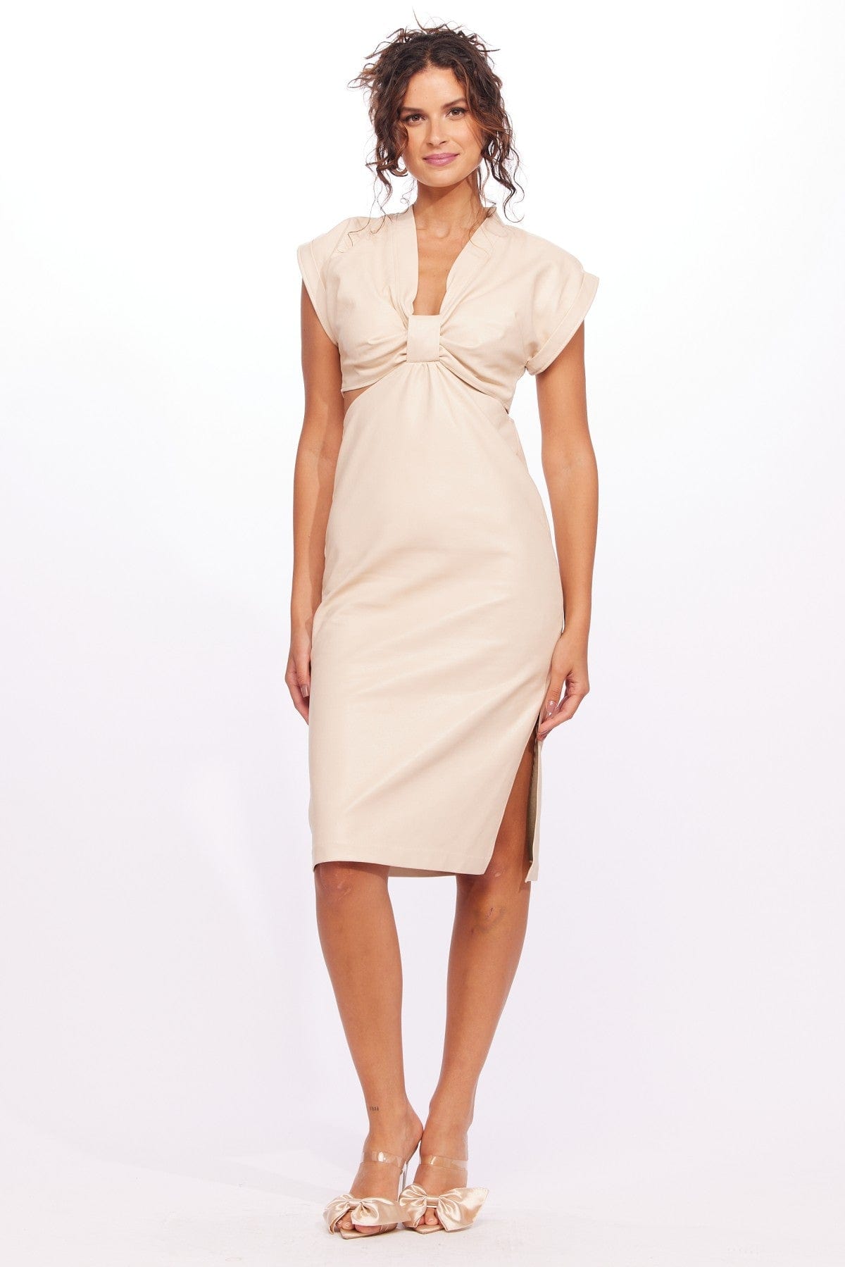 Мини-платье - веганская кожа EVA FRANCO, бежевый
Мини-платье - веганская кожа EVA FRANCO, бежевый