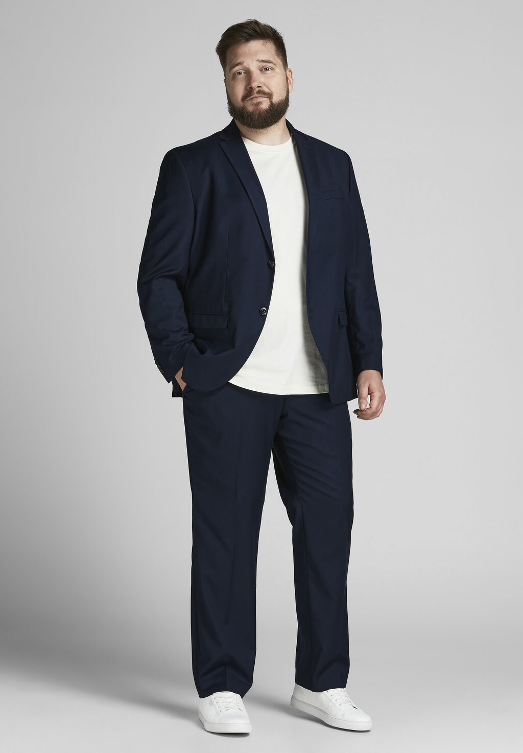Костюм JPRFRANCO SUIT PLUS SIZE Jack & Jones, темно-синий
Костюм JPRFRANCO SUIT PLUS SIZE Jack & Jones, темно-синий
