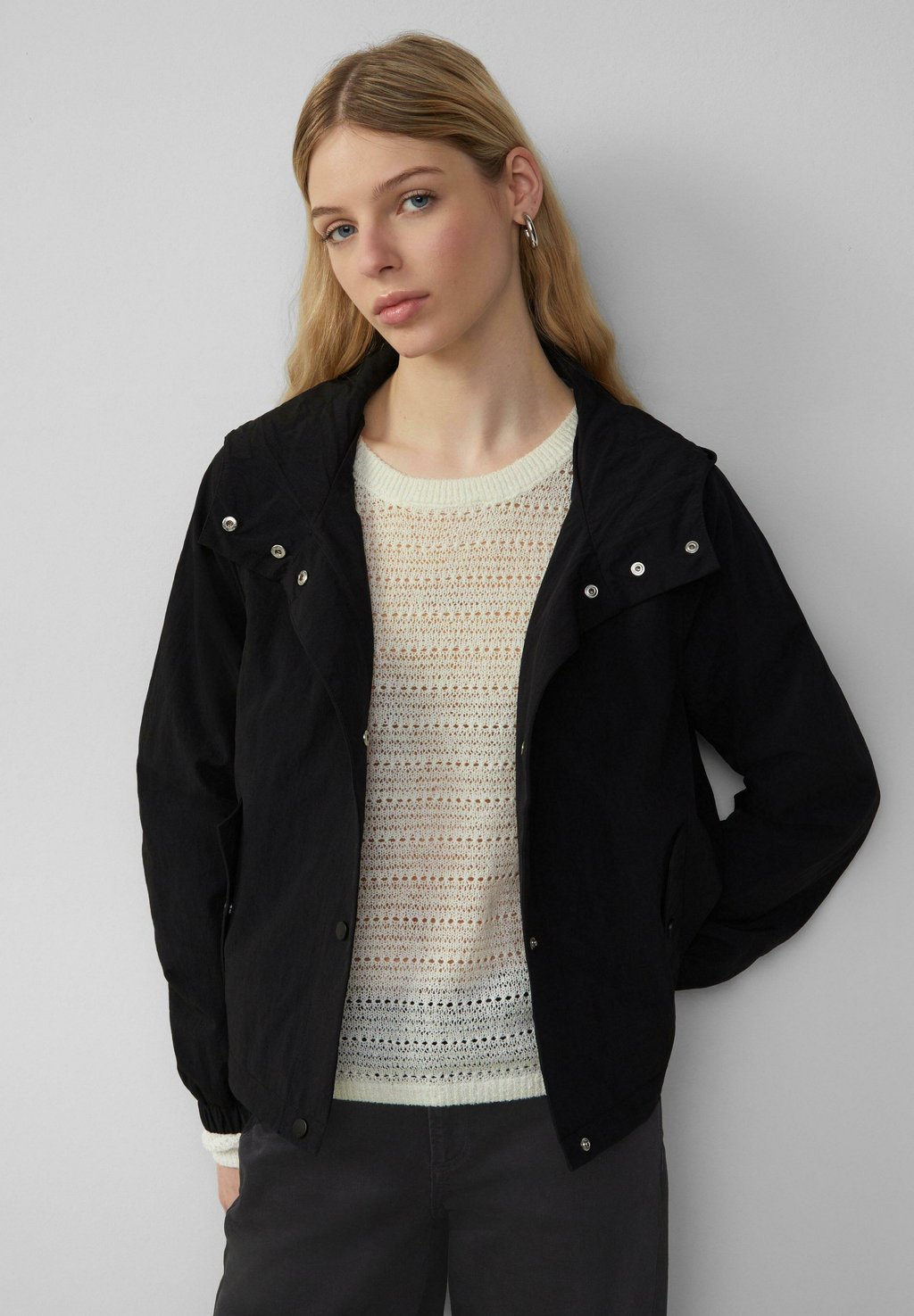 Куртка для активного отдыха QS, черный
Куртка для активного отдыха QS, черный