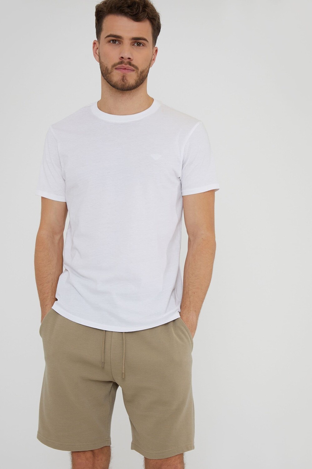 Спортивные шорты в рубчик с оттоманской ребристостью Threadbare, коричневый
Спортивные шорты в рубчик с оттоманской ребристостью Threadbare, коричневый