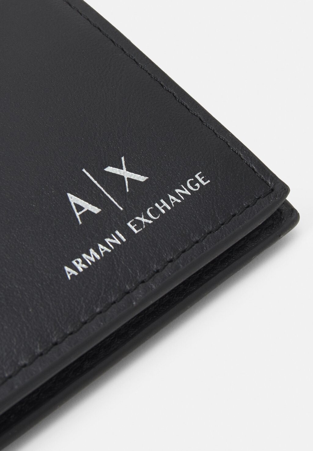 Визитница Bifold Armani Exchange, черный черный
Визитница Bifold Armani Exchange, черный черный