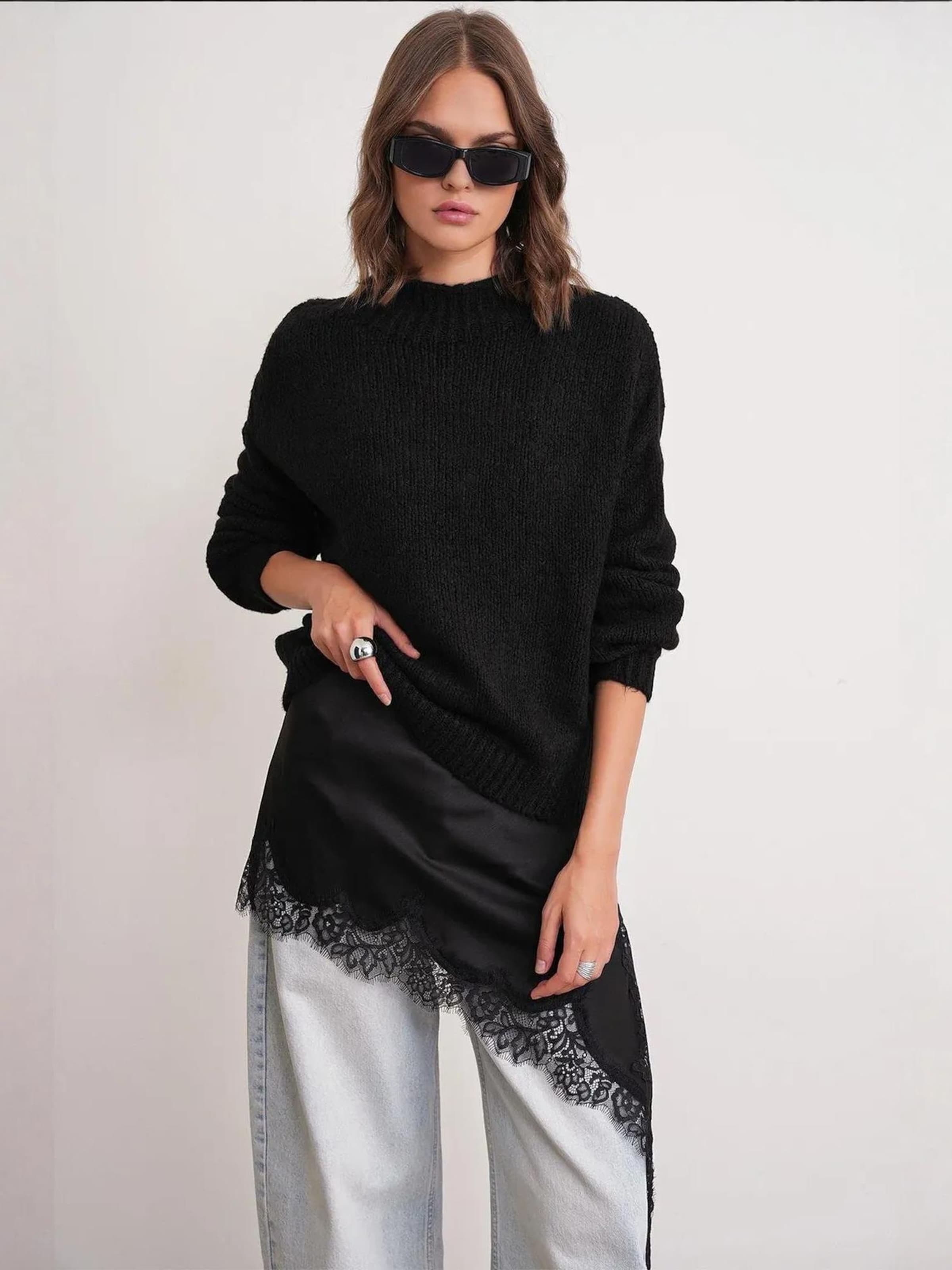 MixRay Свитер в черном цвете
MixRay Свитер в черном цвете