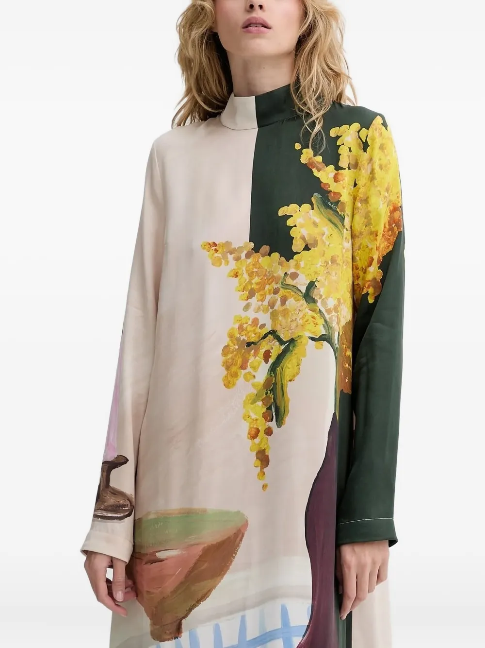 Платье с цветочным принтом и высоким воротом Stine Goya, нейтральный
Платье с цветочным принтом и высоким воротом Stine Goya, нейтральный