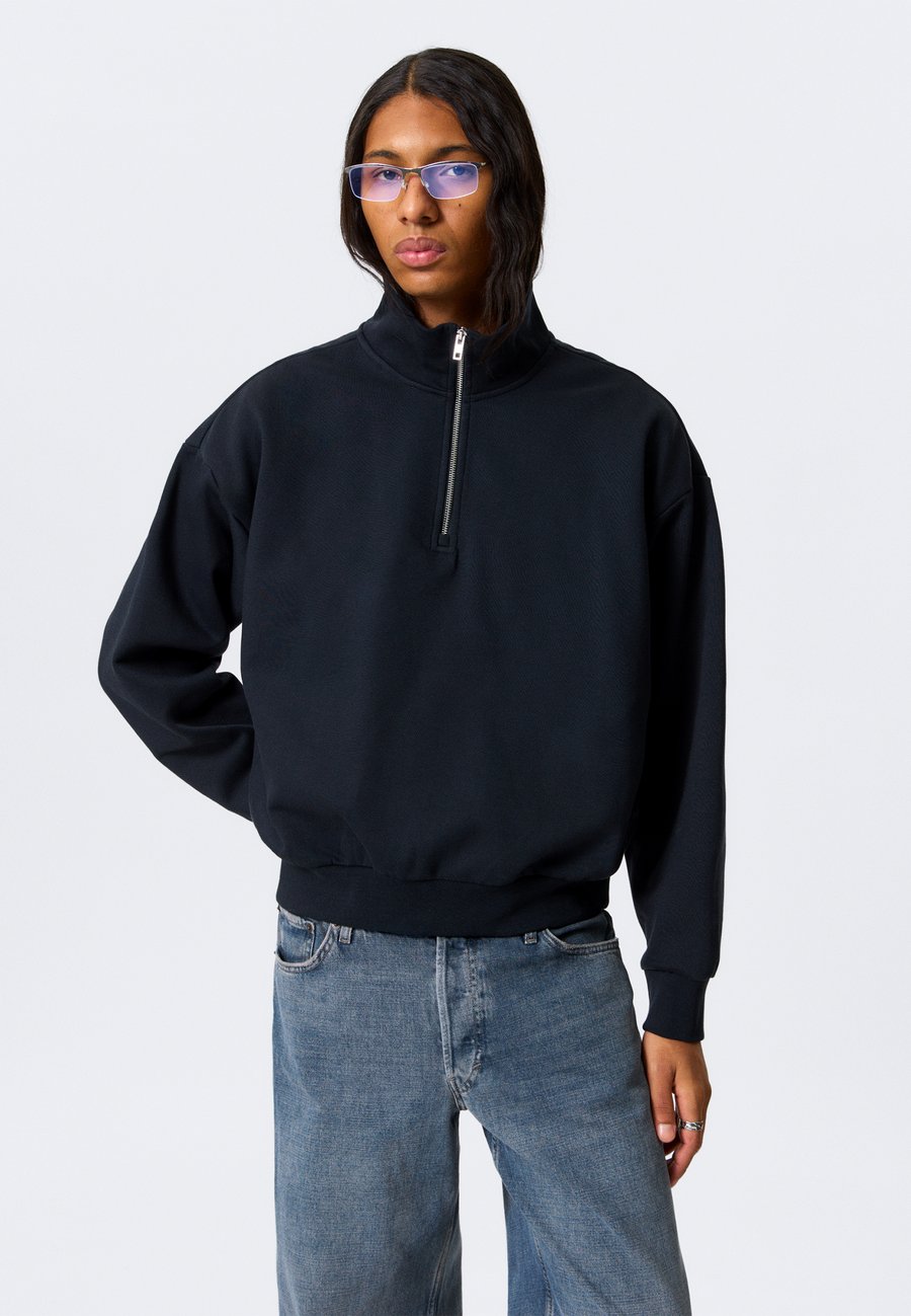 Толстовка Weekday Sweatshirt, Dark Navy/Dark Blue
Толстовка Weekday Sweatshirt, Dark Navy/Dark Blue