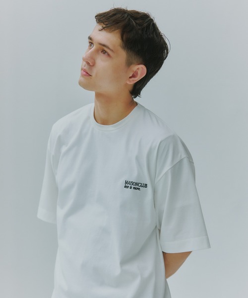 Футболка с вышивкой, KKP, белый MAISON CLUB
Футболка с вышивкой, KKP, белый MAISON CLUB