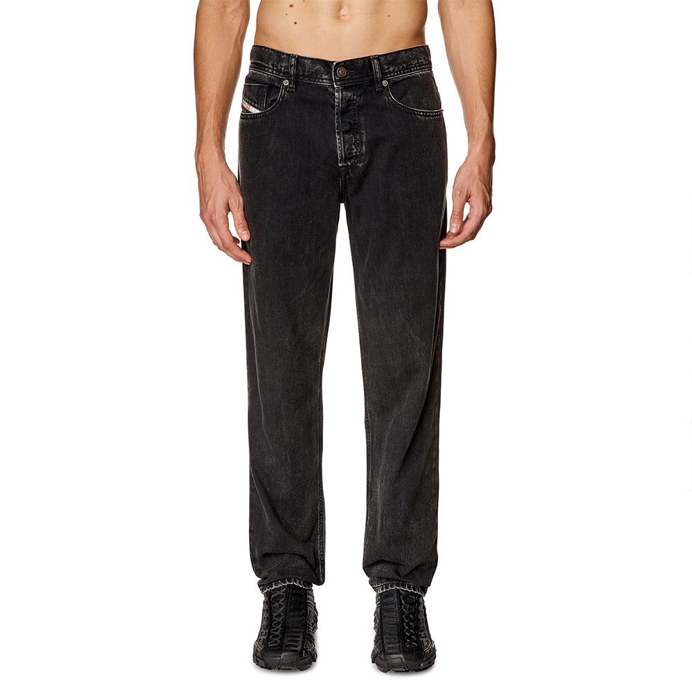 Джинсы Diesel A10229-068HN 2023 Finitive, черный
Джинсы Diesel A10229-068HN 2023 Finitive, черный