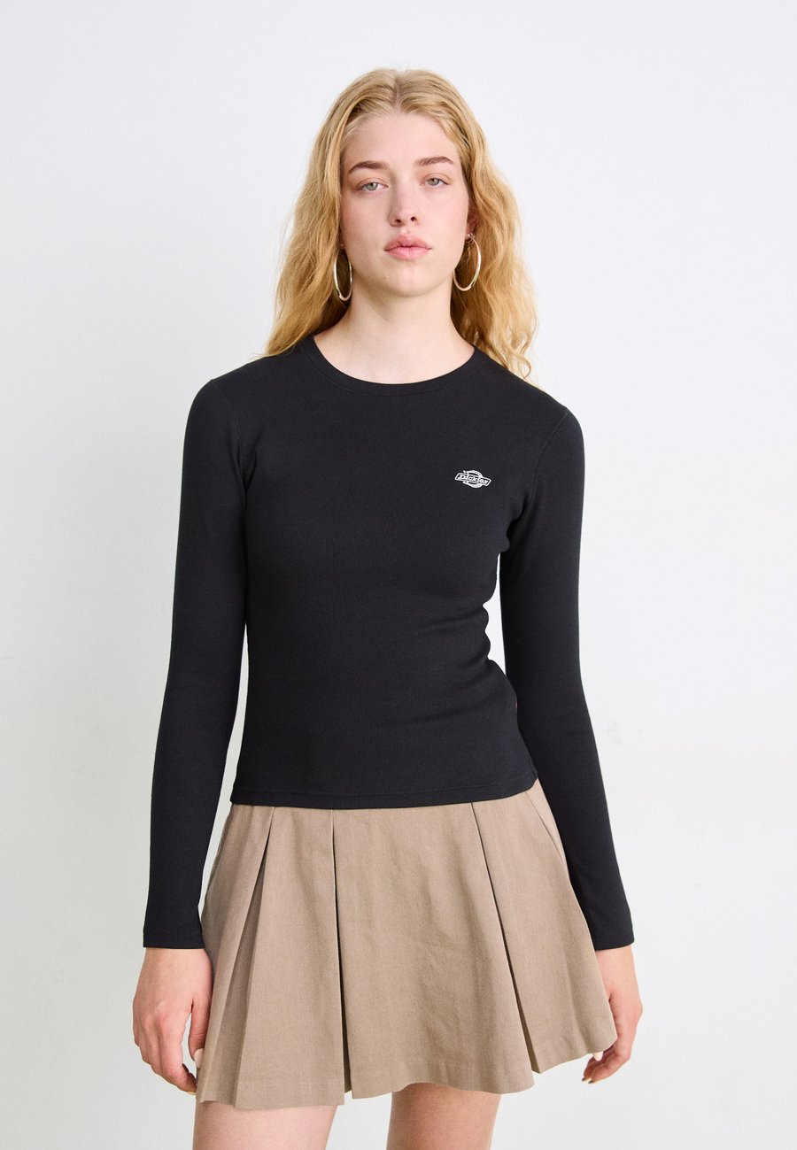 Топ Dickies GLADEVILLE TEE, Black
Топ Dickies GLADEVILLE TEE, Black