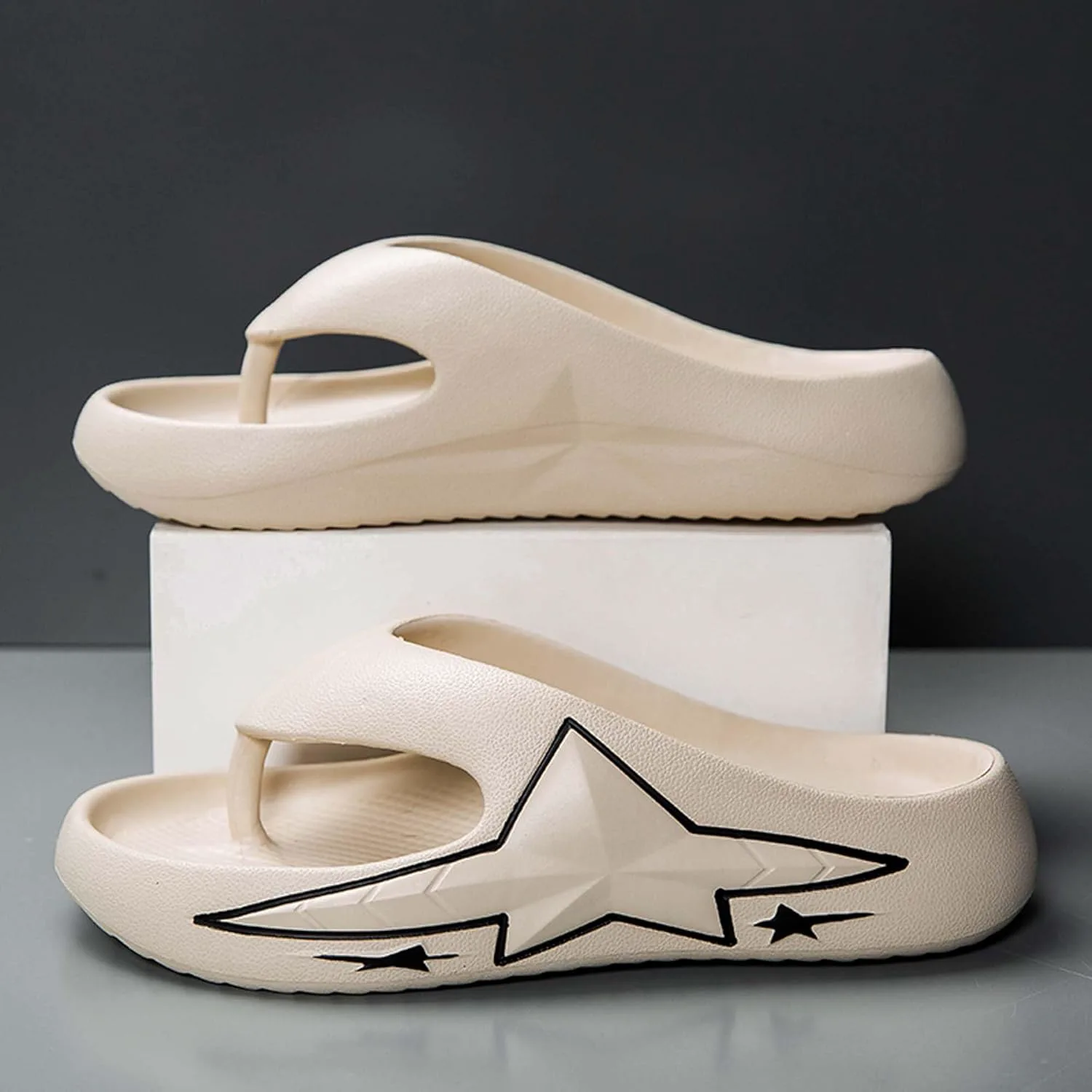 Сандалии и шлепанцы с отверстиями для мужчин с противоскользящей подошвой для ношения на улице CYYDS
Сандалии и шлепанцы с отверстиями для мужчин с противоскользящей подошвой для ношения на улице CYYDS