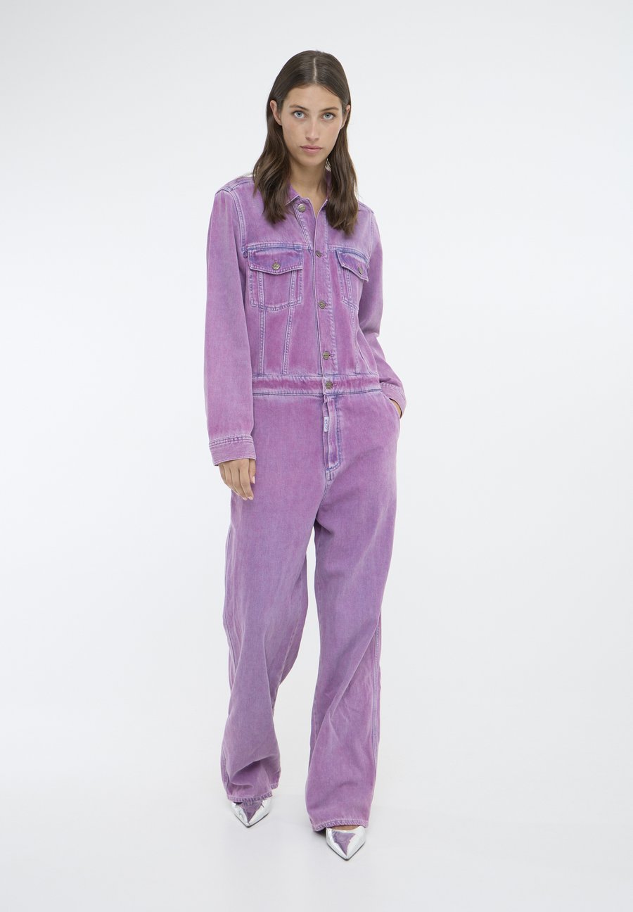 Комбинезон BALL Jumpsuit, Rosebud/Light Pink
Комбинезон BALL Jumpsuit, Rosebud/Light Pink