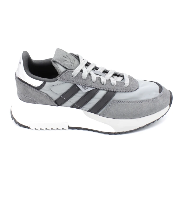 Кроссовки в стиле ретро с замшевыми вставками Adidas, мультиколор
Кроссовки в стиле ретро с замшевыми вставками Adidas, мультиколор