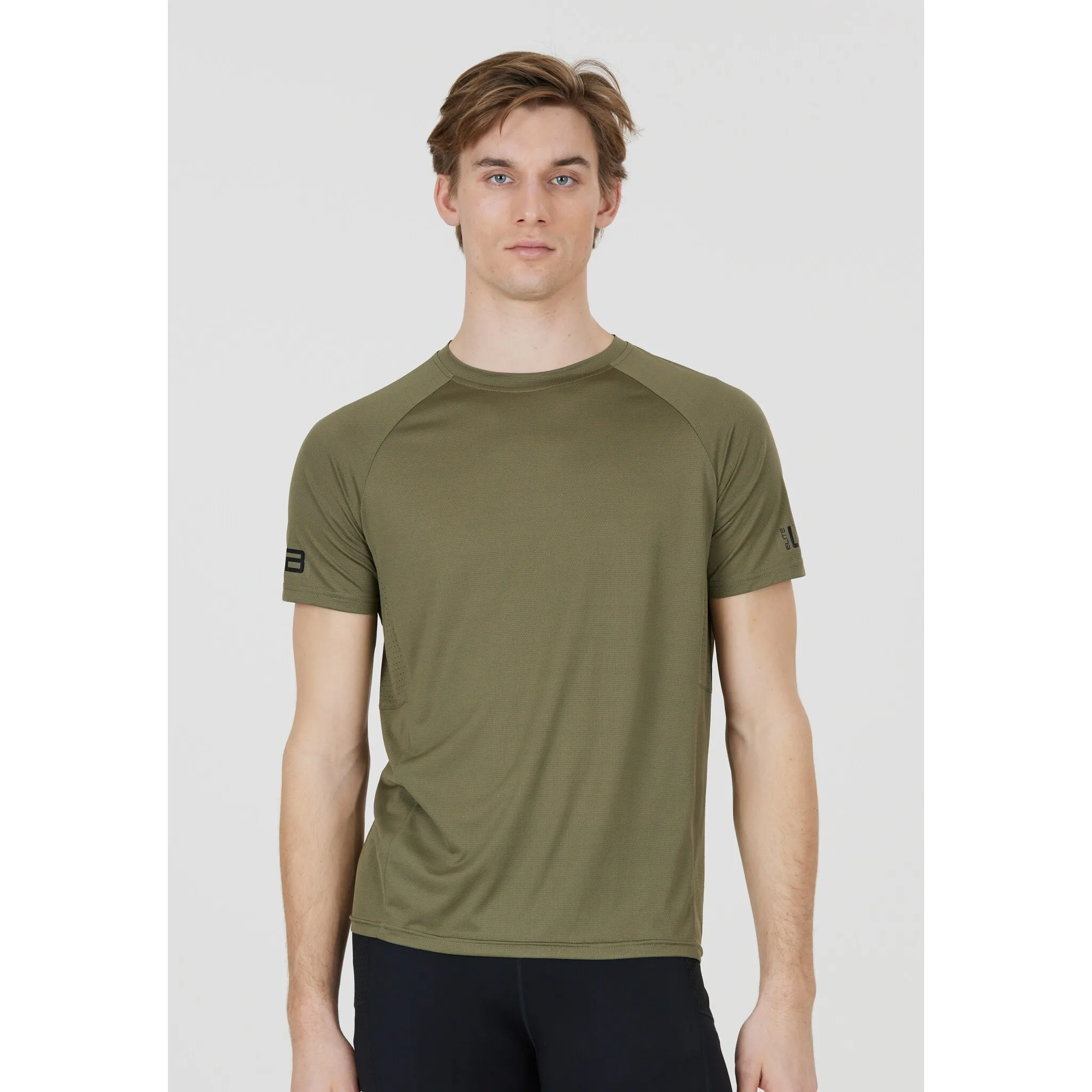 Функциональная рубашка ELITE LAB "LAB" с практичными сетчатыми вставками, хаки
Функциональная рубашка ELITE LAB "LAB" с практичными сетчатыми вставками, хаки