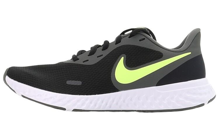 Мужские беговые кроссовки Nike Revolution 5 Series
Мужские беговые кроссовки Nike Revolution 5 Series