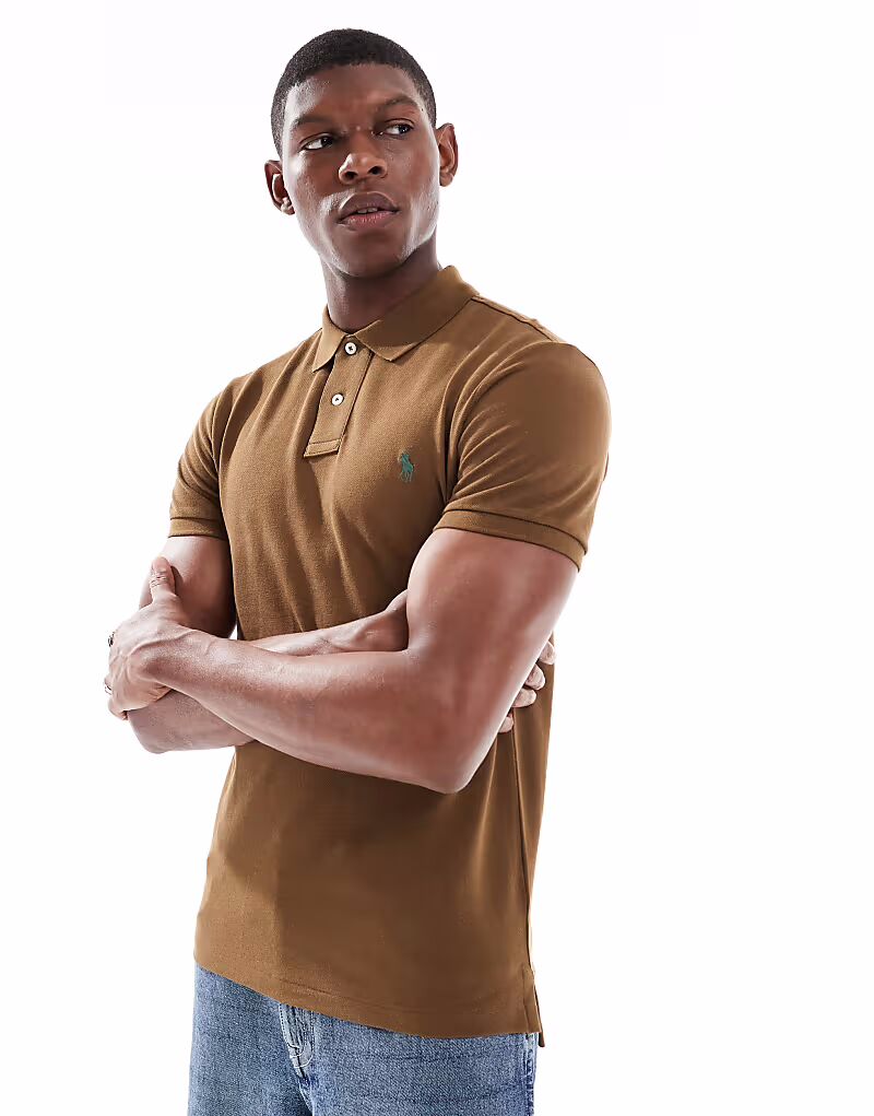 Поло Polo Ralph Lauren с логотипом и принтом в виде пике облегающего кроя коричневого цвета 
Поло Polo Ralph Lauren с логотипом и принтом в виде пике облегающего кроя коричневого цвета