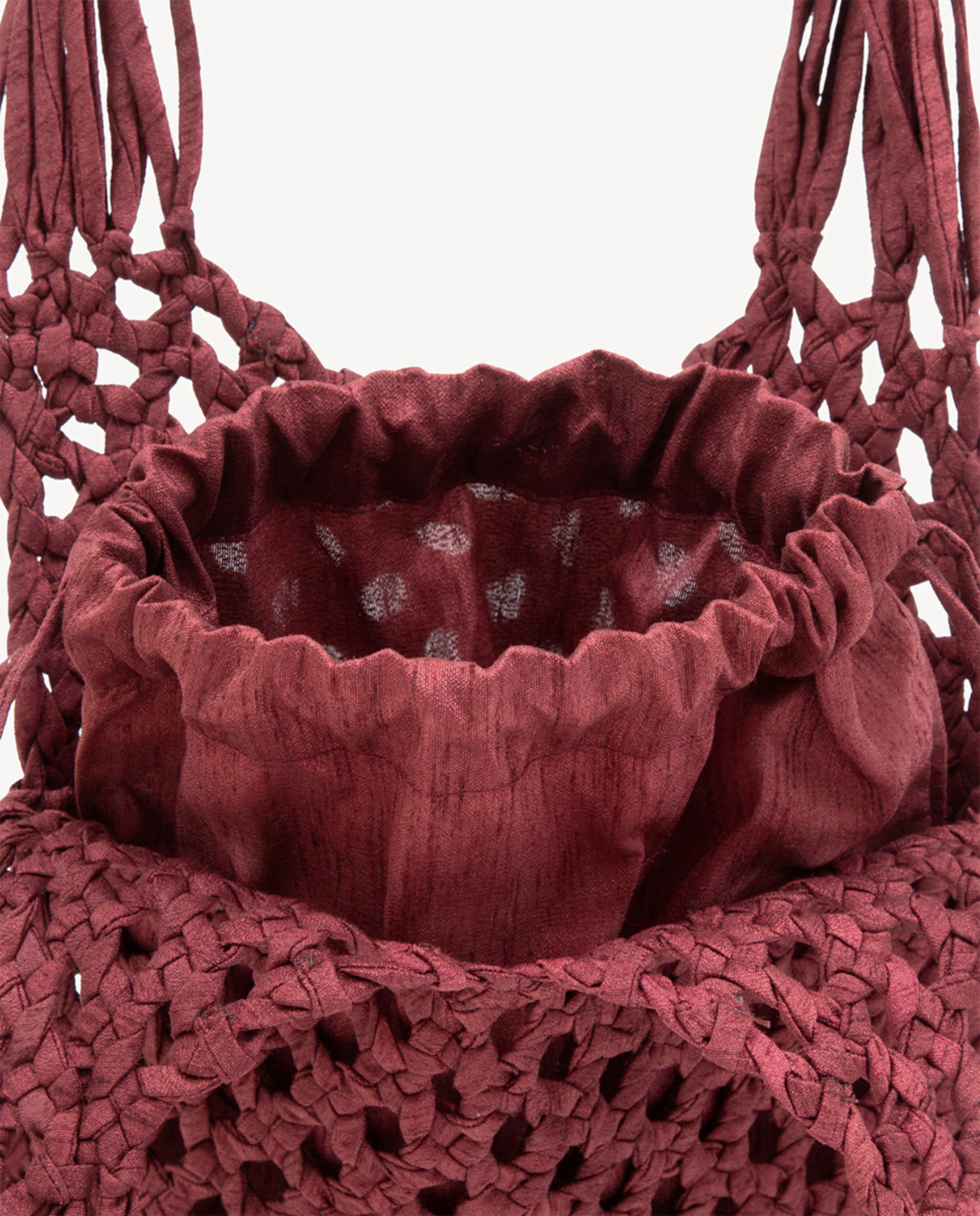 Сумка ручная BRODY от MONCOLLIER, гранатовый
Сумка ручная BRODY от MONCOLLIER, гранатовый