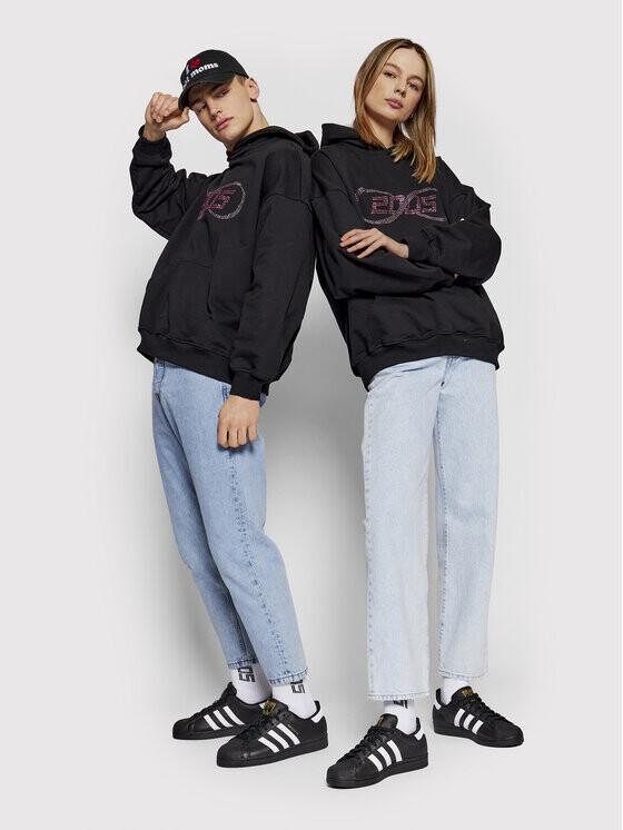 Толстовка обычного кроя 2005, черный
Толстовка обычного кроя 2005, черный