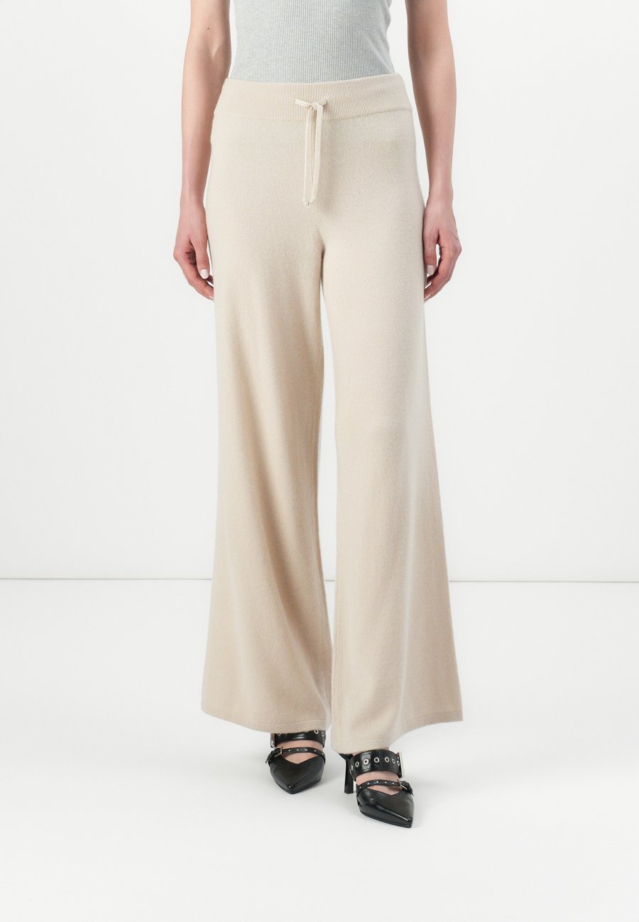 Брюки Repeat TROUSERS, Natural/Beige
Брюки Repeat TROUSERS, Natural/Beige