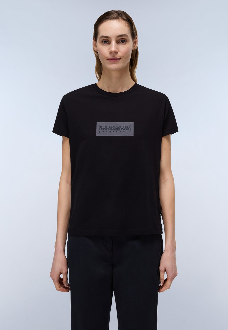 Футболка Napapijri BOX LOGO, Black, Черный, Футболка Napapijri BOX LOGO, Black
Футболка Napapijri BOX LOGO, Black, Черный, Футболка Napapijri BOX LOGO, Black