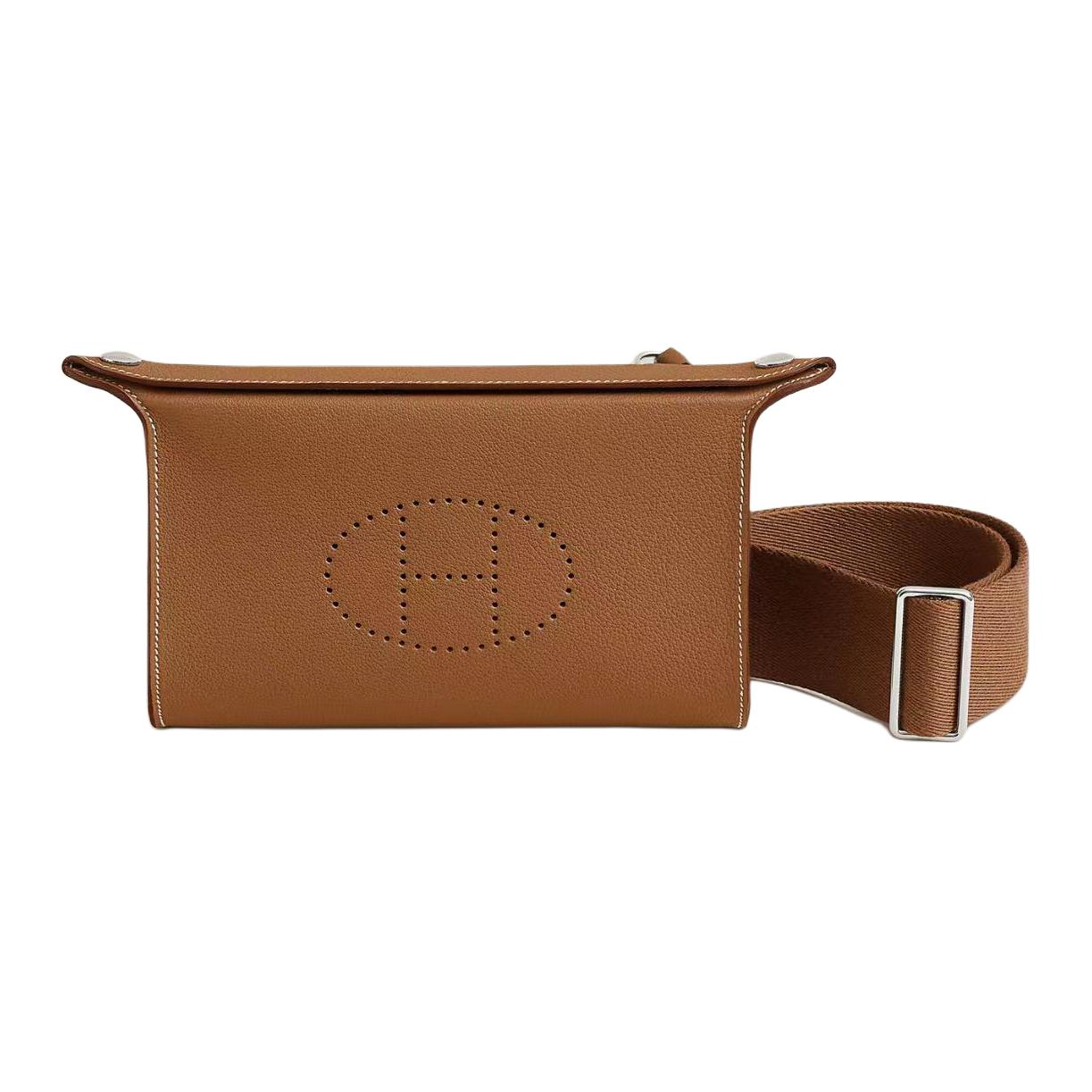 HERMES Видеопочта Того Телячья кожа Плечевая сумка через плечо Мужская 37 Золото Золотисто-коричневый 
HERMES Видеопочта Того Телячья кожа Плечевая сумка через плечо Мужская 37 Золото Золотисто-коричневый