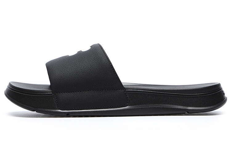 Шлепанцы Fila Fusion Мужчины
Шлепанцы Fila Fusion Мужчины