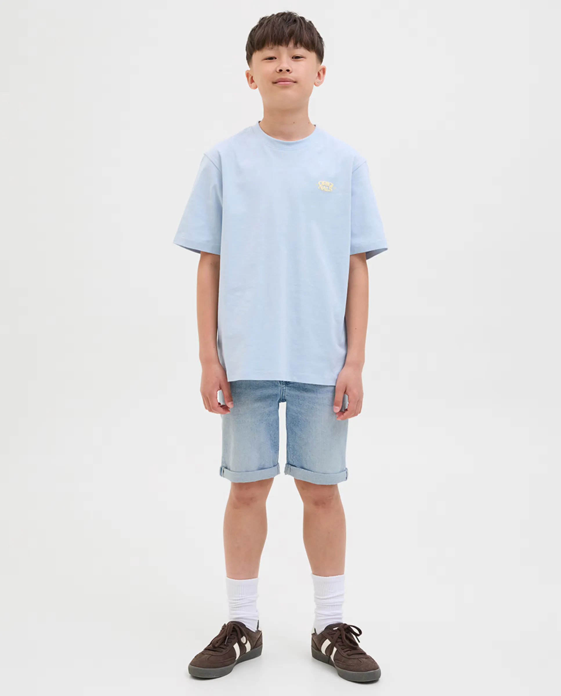 Бермуды джинсовые для мальчика regular fit Jack & Jones, синий
Бермуды джинсовые для мальчика regular fit Jack & Jones, синий