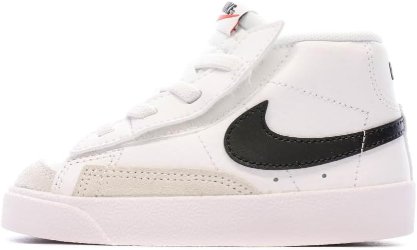 Кроссовки Nike Kids' Blazer Mid '77, белый/черный/оранжевый
Кроссовки Nike Kids' Blazer Mid '77, белый/черный/оранжевый