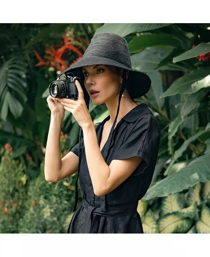 Черная джутовая соломенная шляпа Brunna o MEG Brunnaco, черный
Черная джутовая соломенная шляпа Brunna o MEG Brunnaco, черный