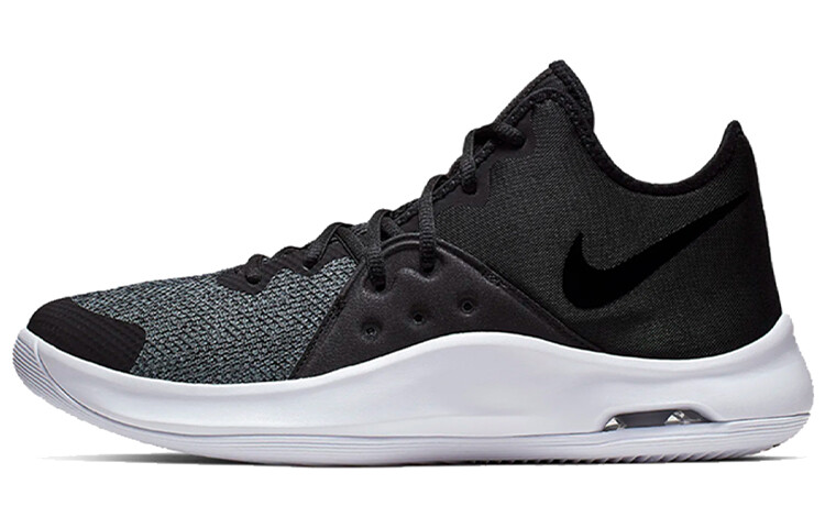 Баскетбольные кроссовки Nike Air Versitile 3 унисекс
Баскетбольные кроссовки Nike Air Versitile 3 унисекс