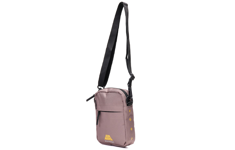 Сумка через плечо LiNing × Star Wars из полиэстера унисекс кофейного цвета
Сумка через плечо LiNing × Star Wars из полиэстера унисекс кофейного цвета