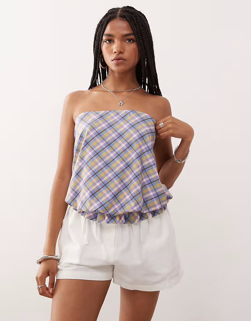 Клетчатый бандо-топ в мульти Collusion
Клетчатый бандо-топ в мульти Collusion