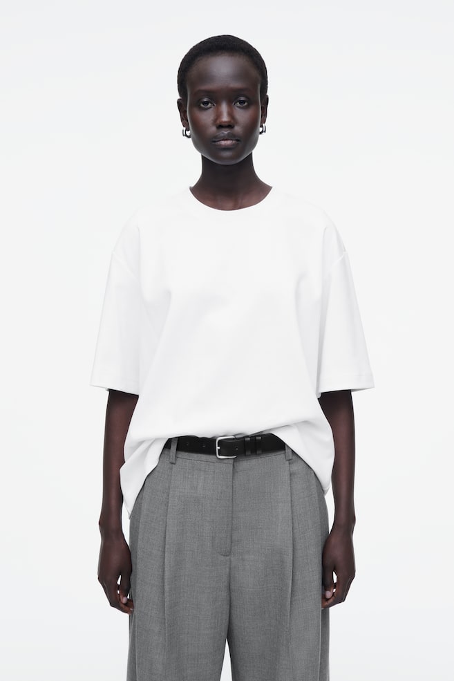 Футболка свободного покроя из хлопка Cos, белый
Футболка свободного покроя из хлопка Cos, белый