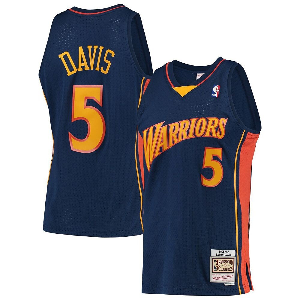 Мужская темно-синяя майка Mitchell & Ness Baron Davis Golden State Warriors Hardwood Classics Swingman, цвет War Navy
Мужская темно-синяя майка Mitchell & Ness Baron Davis Golden State Warriors Hardwood Classics Swingman, цвет War Navy