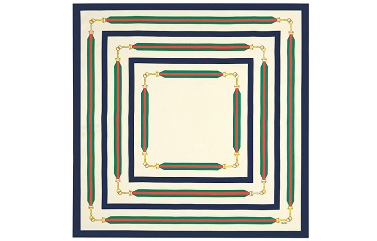 Шарф женский Gucci с узором, белый
Шарф женский Gucci с узором, белый