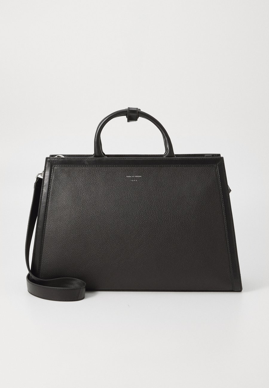 Сумка кросс-боди Tiger of Sweden ACORI UNISEX, Black
Сумка кросс-боди Tiger of Sweden ACORI UNISEX, Black