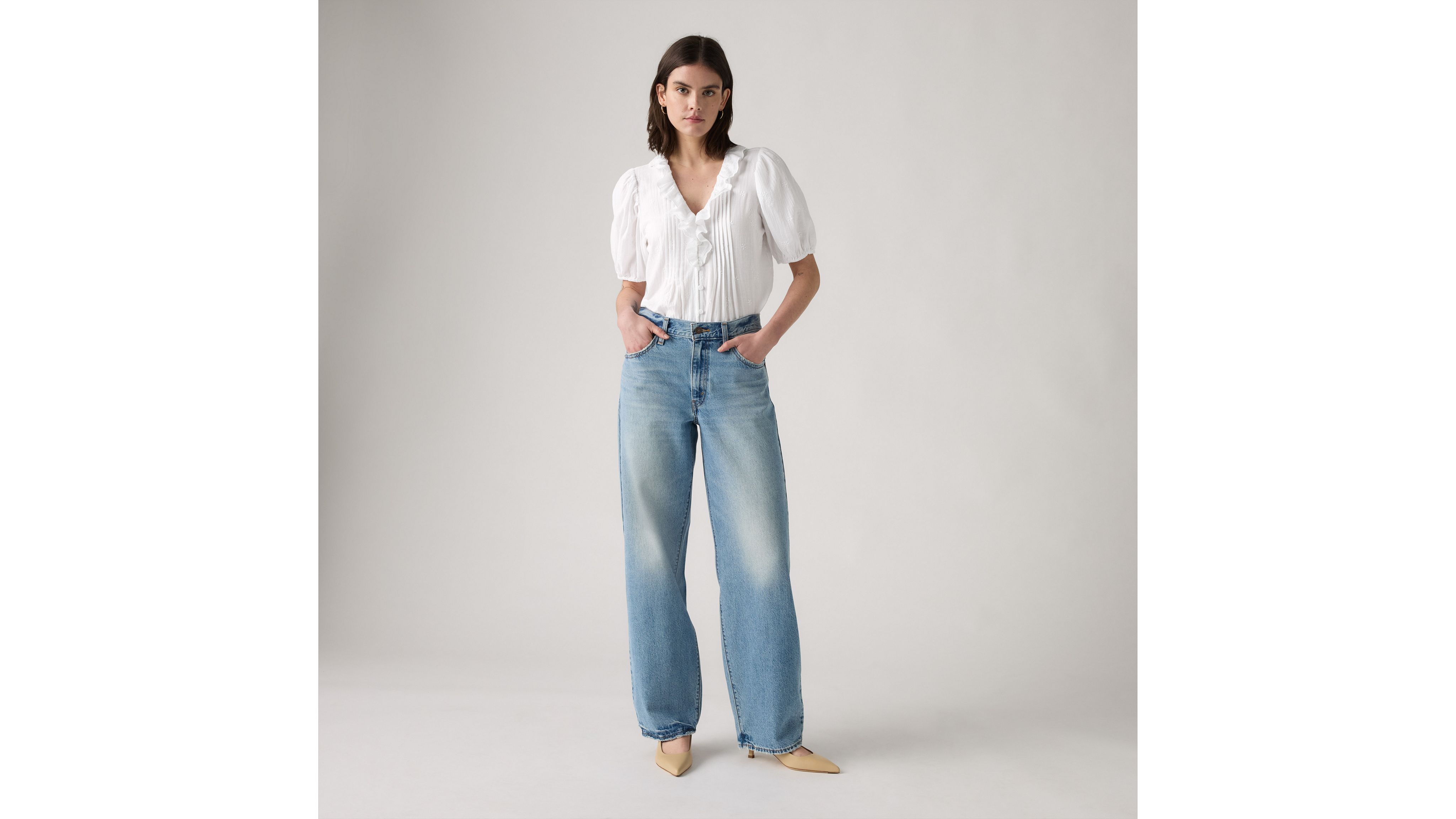 Женские джинсы Baggy Dad Levi's, Easy Days - Medium Wash
Женские джинсы Baggy Dad Levi's, Easy Days - Medium Wash